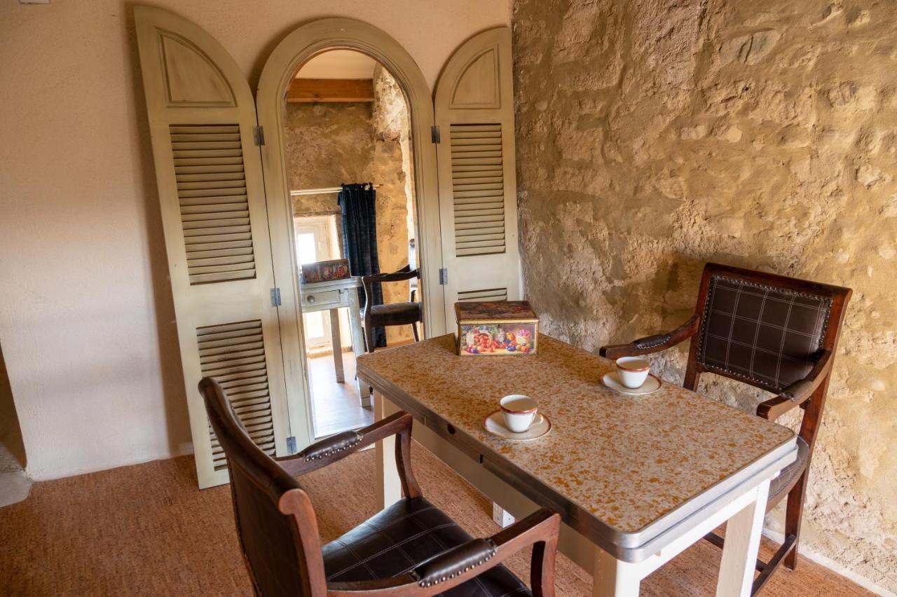 B&B Bacchus Grotto With Only 1 Suite 45M2, Plunge Pool & Jardin Prive Cairanne Exterior photo