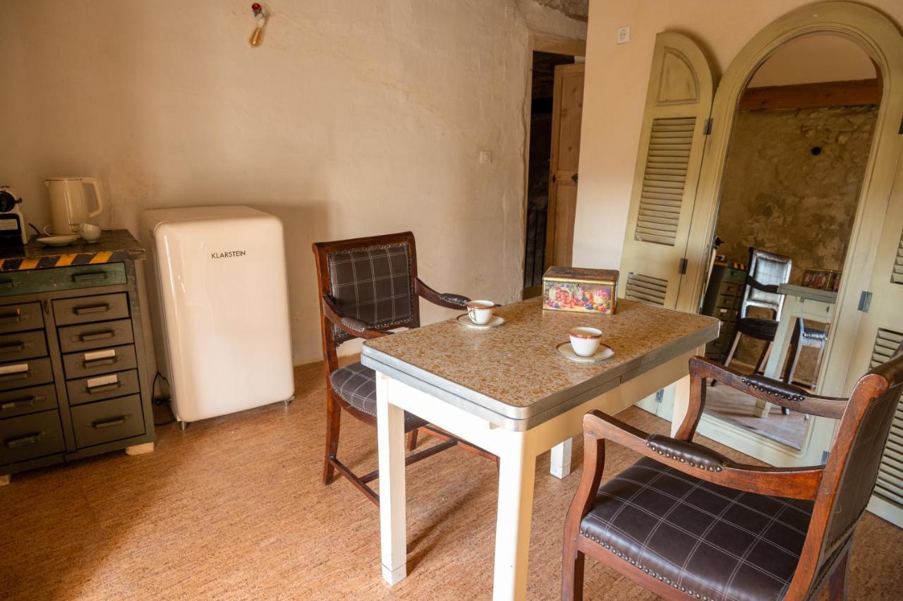 B&B Bacchus Grotto With Only 1 Suite 45M2, Plunge Pool & Jardin Prive Cairanne Exterior photo