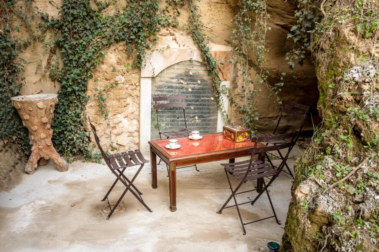 B&B Bacchus Grotto With Only 1 Suite 45M2, Plunge Pool & Jardin Prive Cairanne Exterior photo